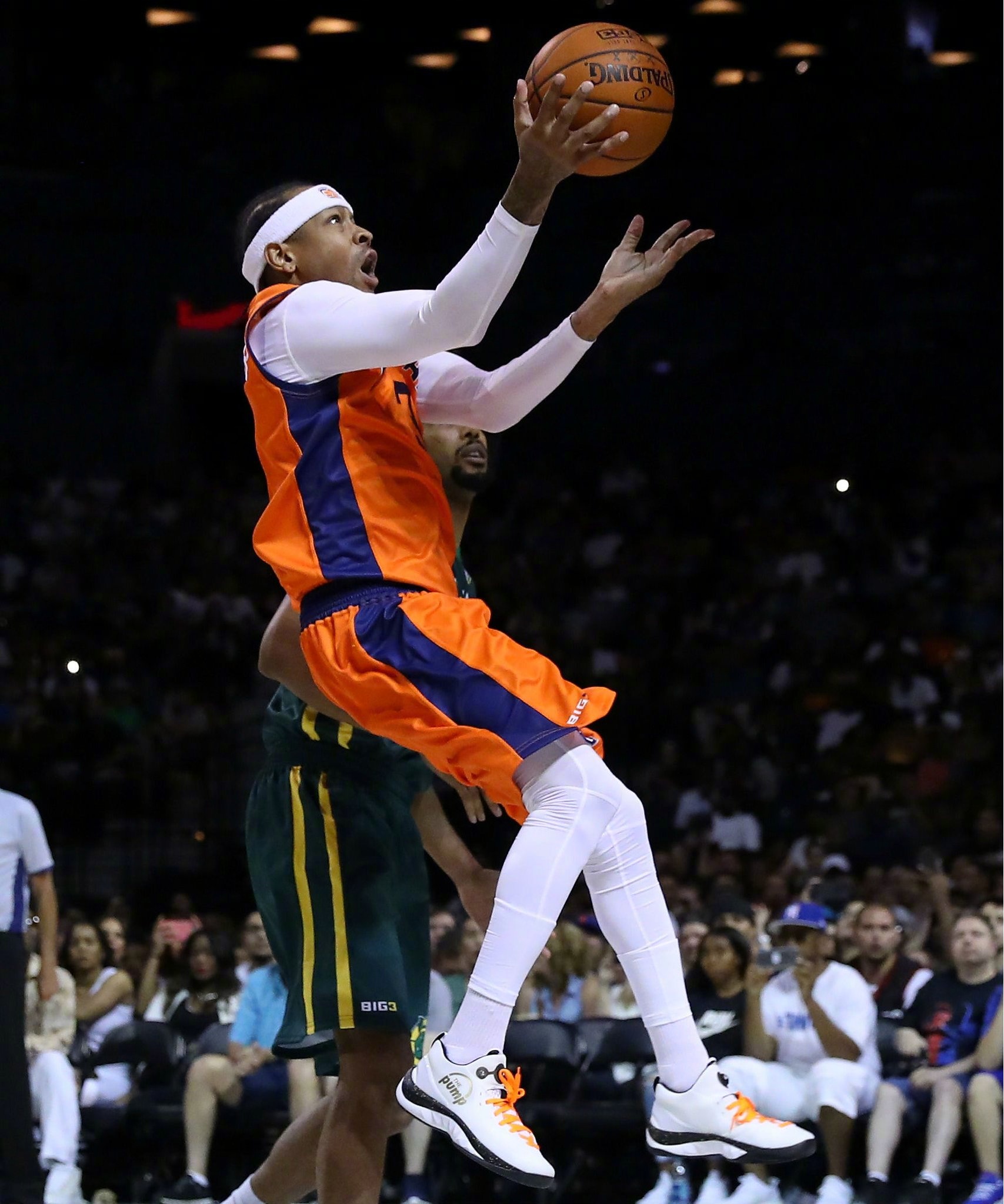 五后卫低位 五后卫低位